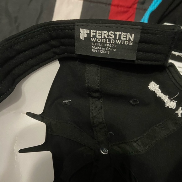 Shopify x MrBeast Heist Merch: Hat and Drawstring Bag - Picture 5 of 7